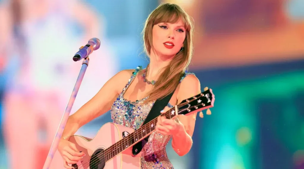 Yaşayan Efsane Taylor Swift'in '1989 (Taylor's Version)' Albümü Hakkında Bilmeniz Gerekenler Musichool Müzik Eğitimi Pazaryeri 3