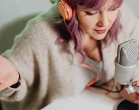 Vokal Kaydı İçin Mikrofon Nasıl Seçilir - Vokal eğitimi-san egitimi- muzik-produksiyon-egitimi