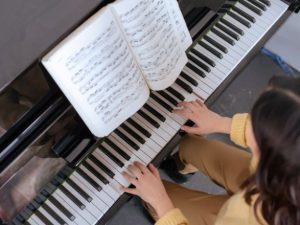 Piyano kursu ileri seviye-piyano kursu - Piyano Kursu Online: İleri SeviyeBaşlangıç Seviye Piyano Eğitimi Online - Gözde Dorman